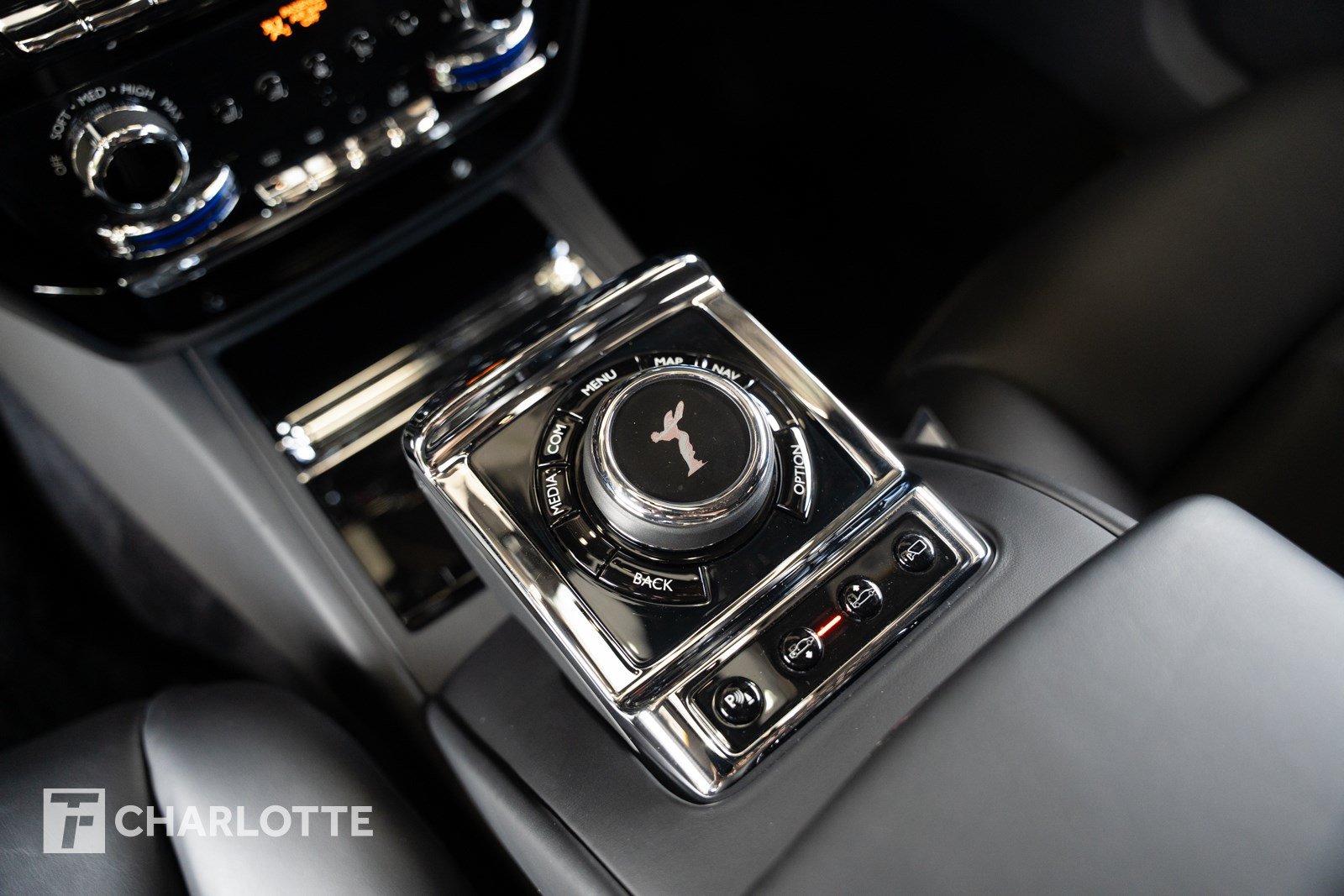Used 2023 Rolls-Royce Phantom Extended Wheelbase RWD image 31