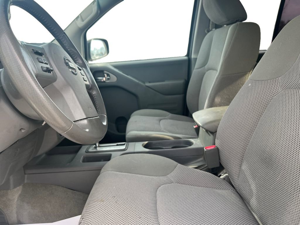 Used 2017 Nissan Frontier SV w/ SV Value Truck Package image 19