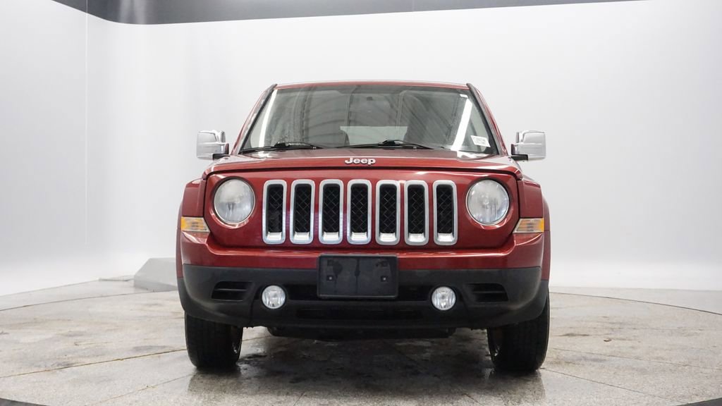 Used 2012 Jeep Patriot Latitude image 10