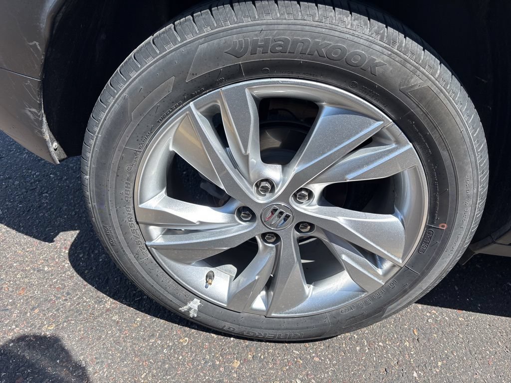 Certified 2024 Buick Encore GX Preferred FWD image 34
