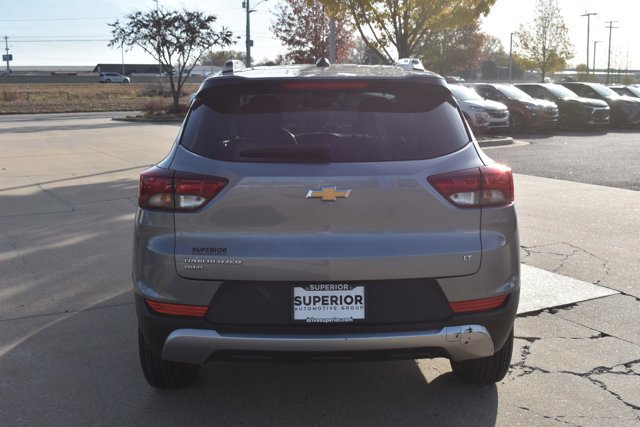 Used 2023 Chevrolet TrailBlazer LT image 35
