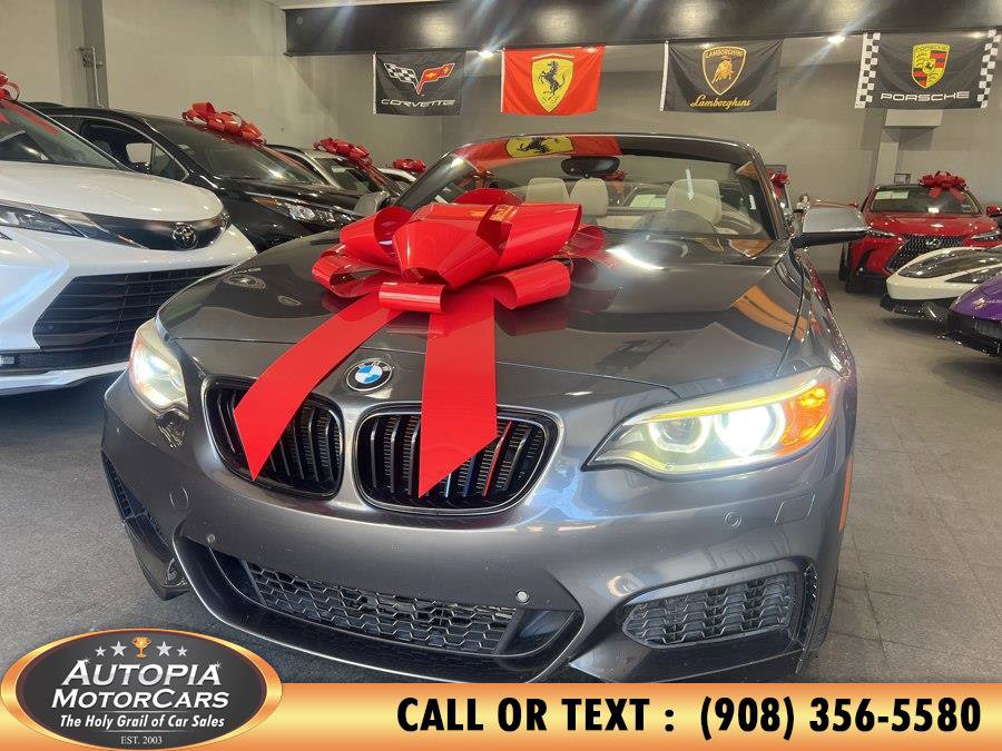 Used 2015 BMW M235i Convertible image 31