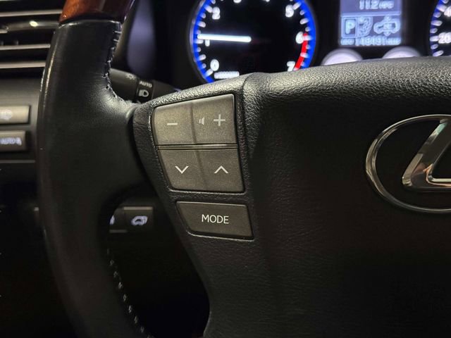 Used 2011 Lexus LX 570 4WD image 15