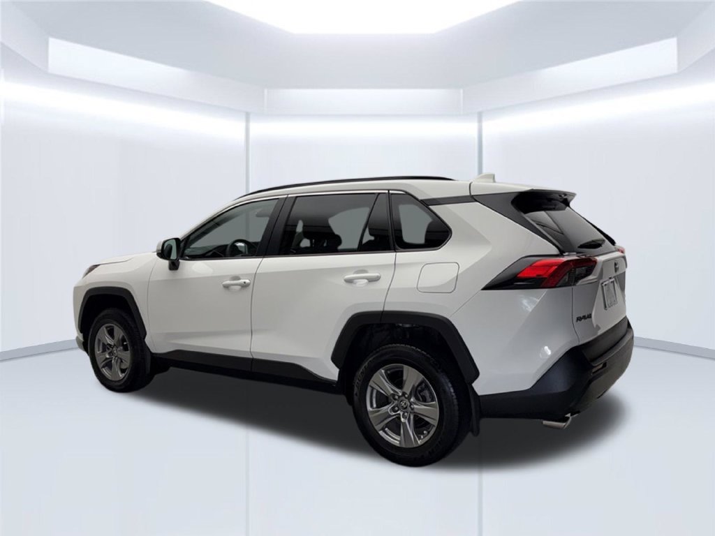 Used 2024 Toyota RAV4 XLE w/ Convenience Package AWD/4WD image 3