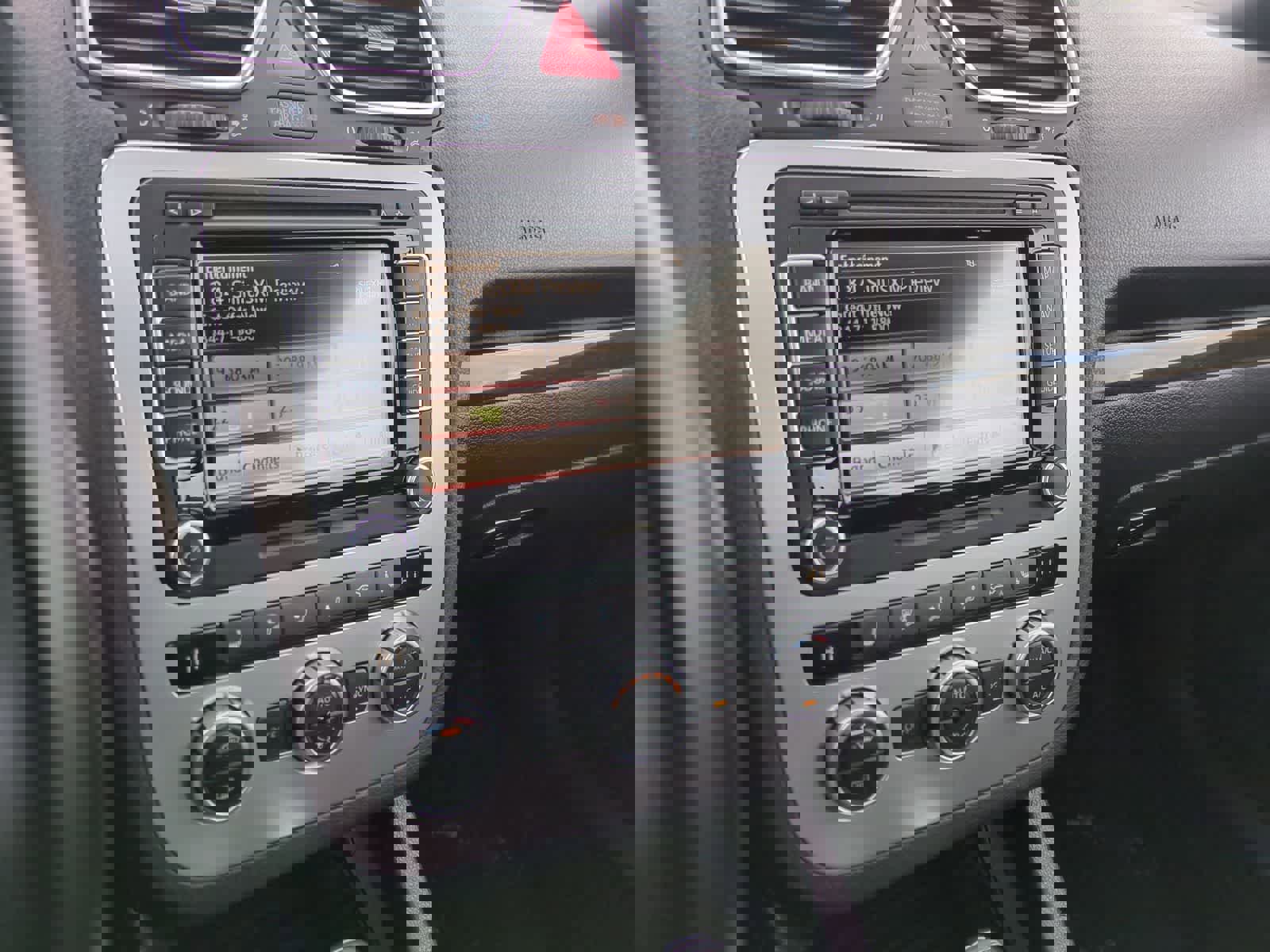 Used 2013 Volkswagen Eos Executive image 28