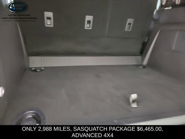 Used 2025 Ford Bronco Outer Banks w/ Sasquatch Package image 16