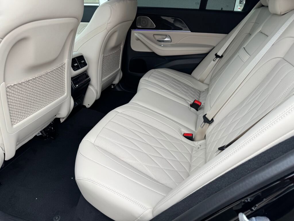 New 2026 Mercedes-Benz GLE 63 AMG S image 15