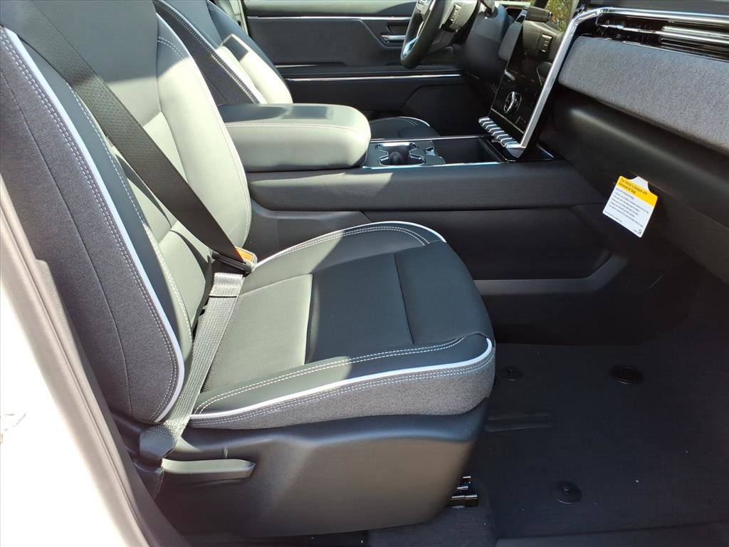 New 2026 GMC Sierra EV Elevation image 8