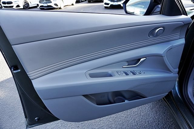 New 2026 Hyundai Elantra Sport FWD image 25
