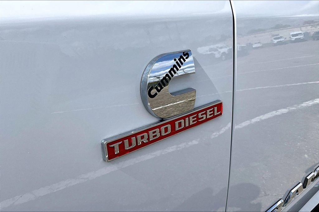 Used 2021 RAM 3500 Laramie w/ Safety Group B image 8