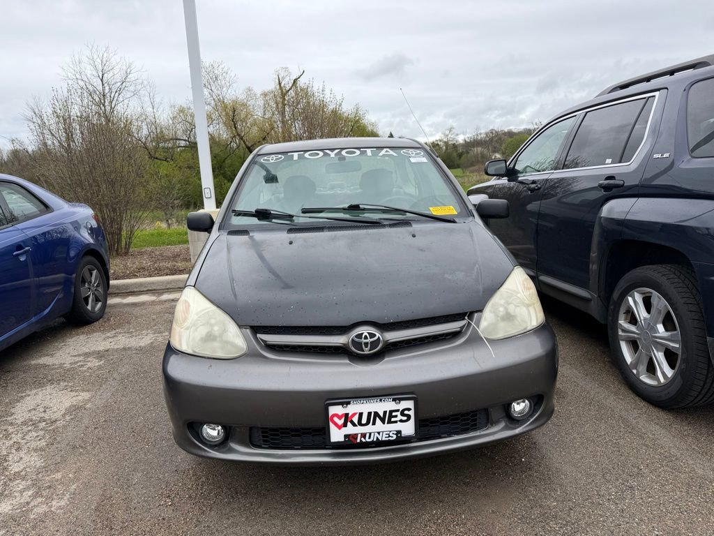 Used 2003 Toyota Echo Coupe FWD image 3
