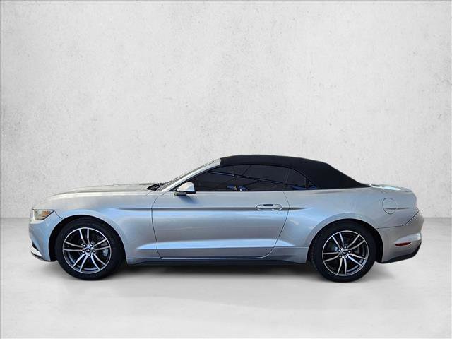 Used 2017 Ford Mustang Premium RWD image 9