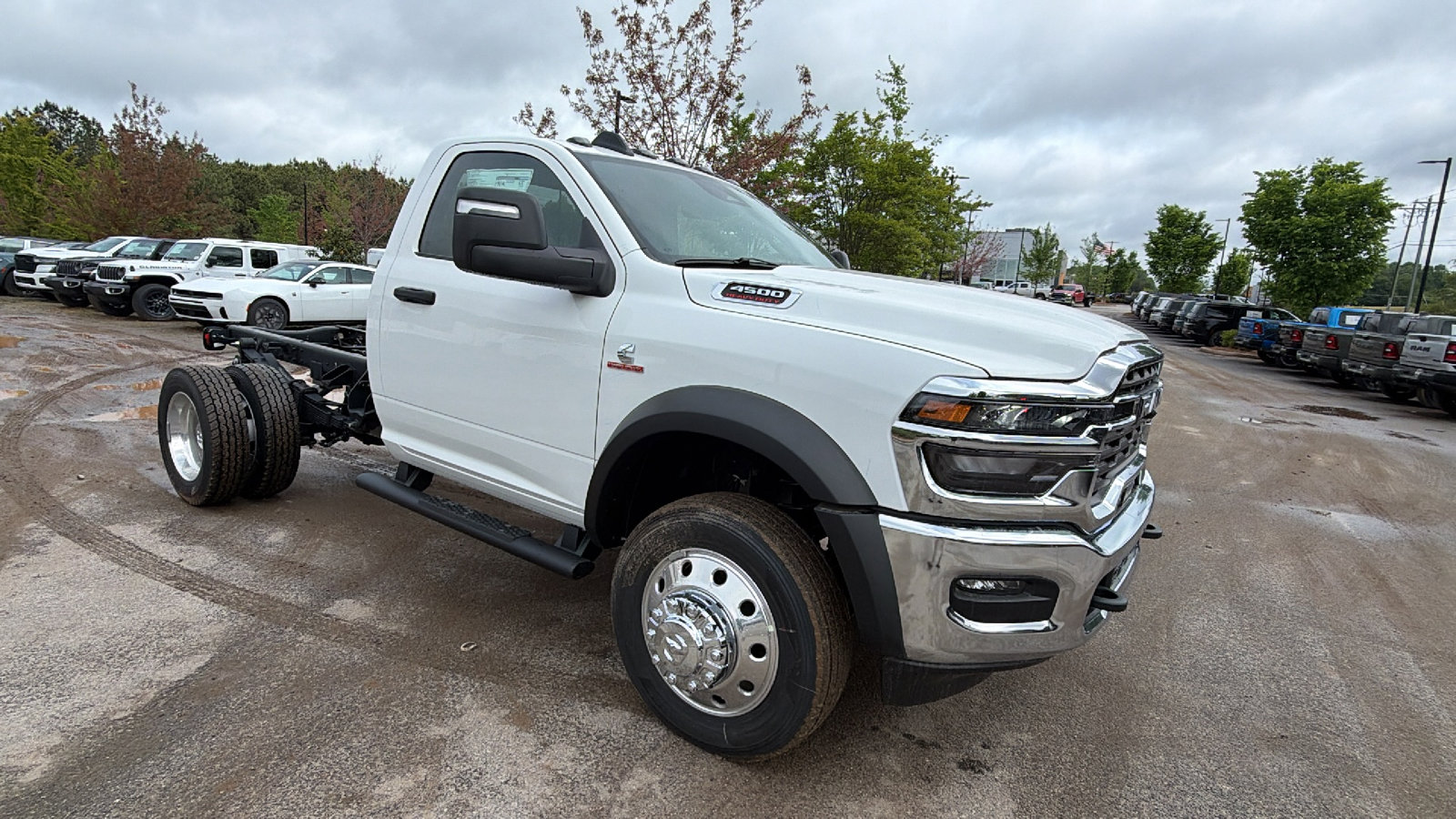 New 2026 RAM 4500 Tradesman w/ Chrome Appearance Group AWD/4WD image 5