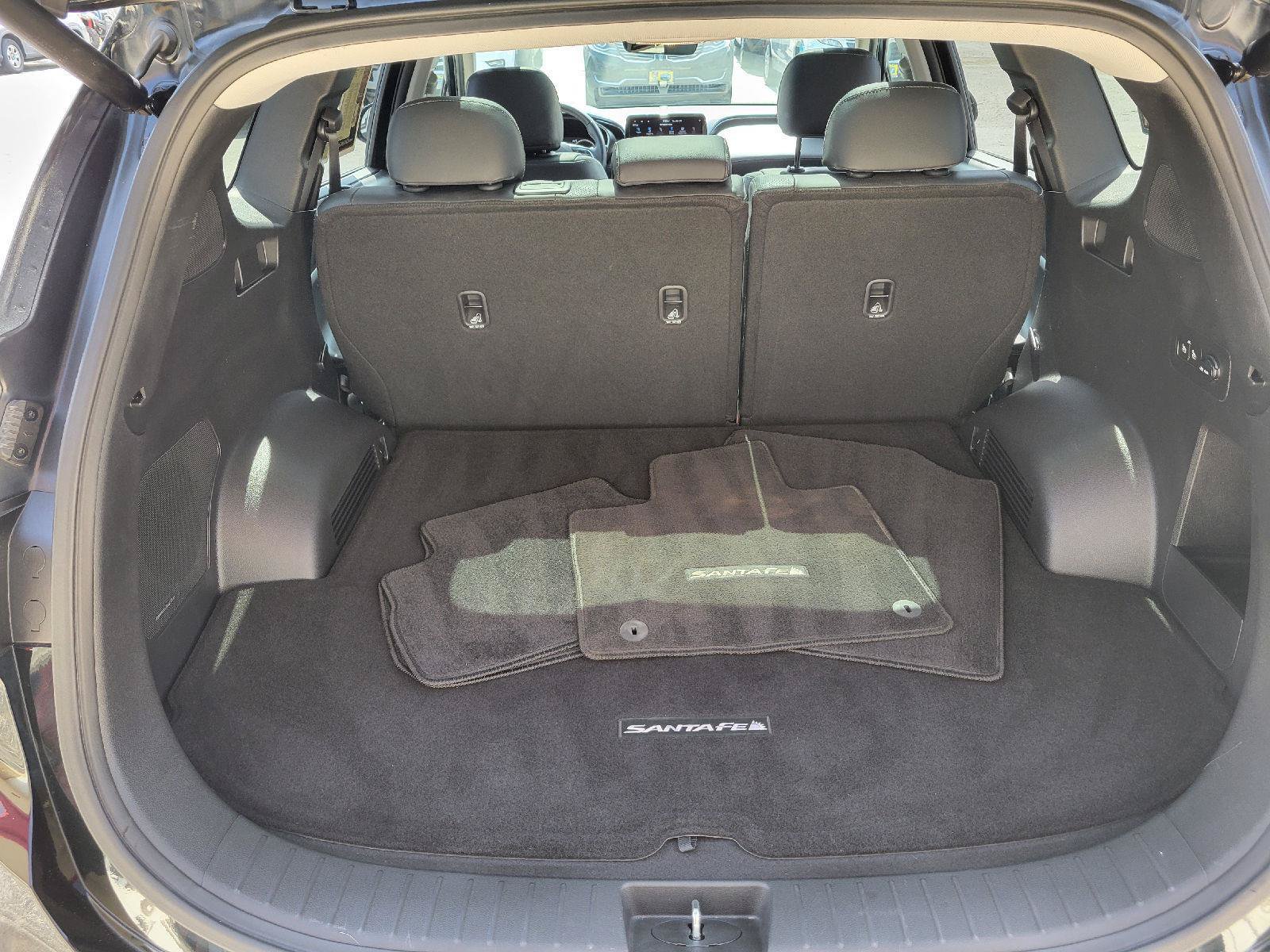Used 2022 Hyundai Santa Fe SEL w/ Convenience + Premium Package FWD image 28