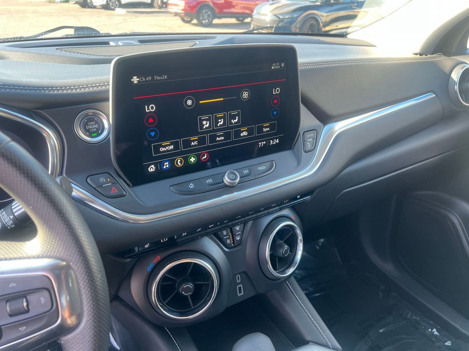 Used 2025 Chevrolet Blazer LT image 20