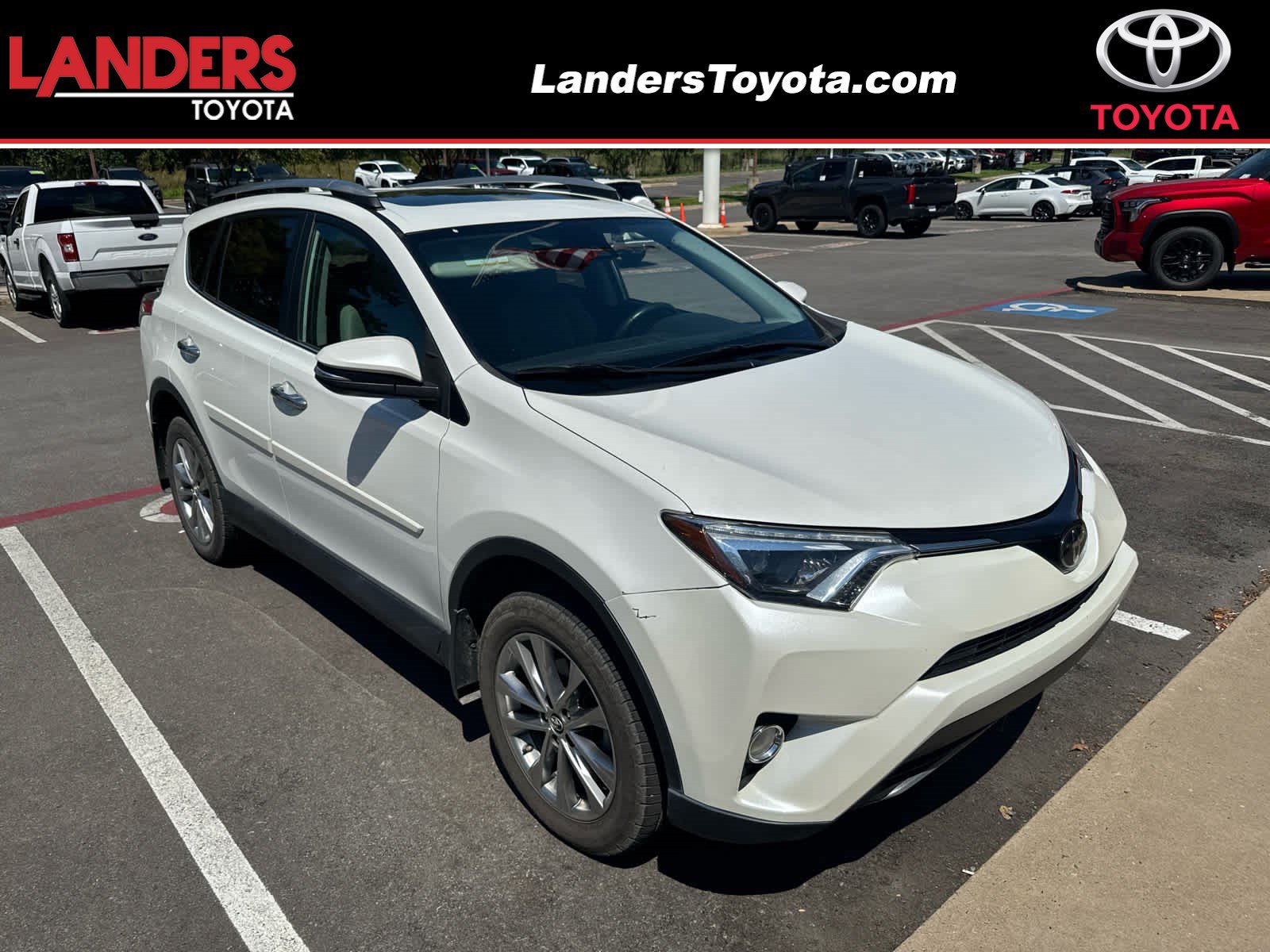 Used 2017 Toyota RAV4 Limited FWD image 1