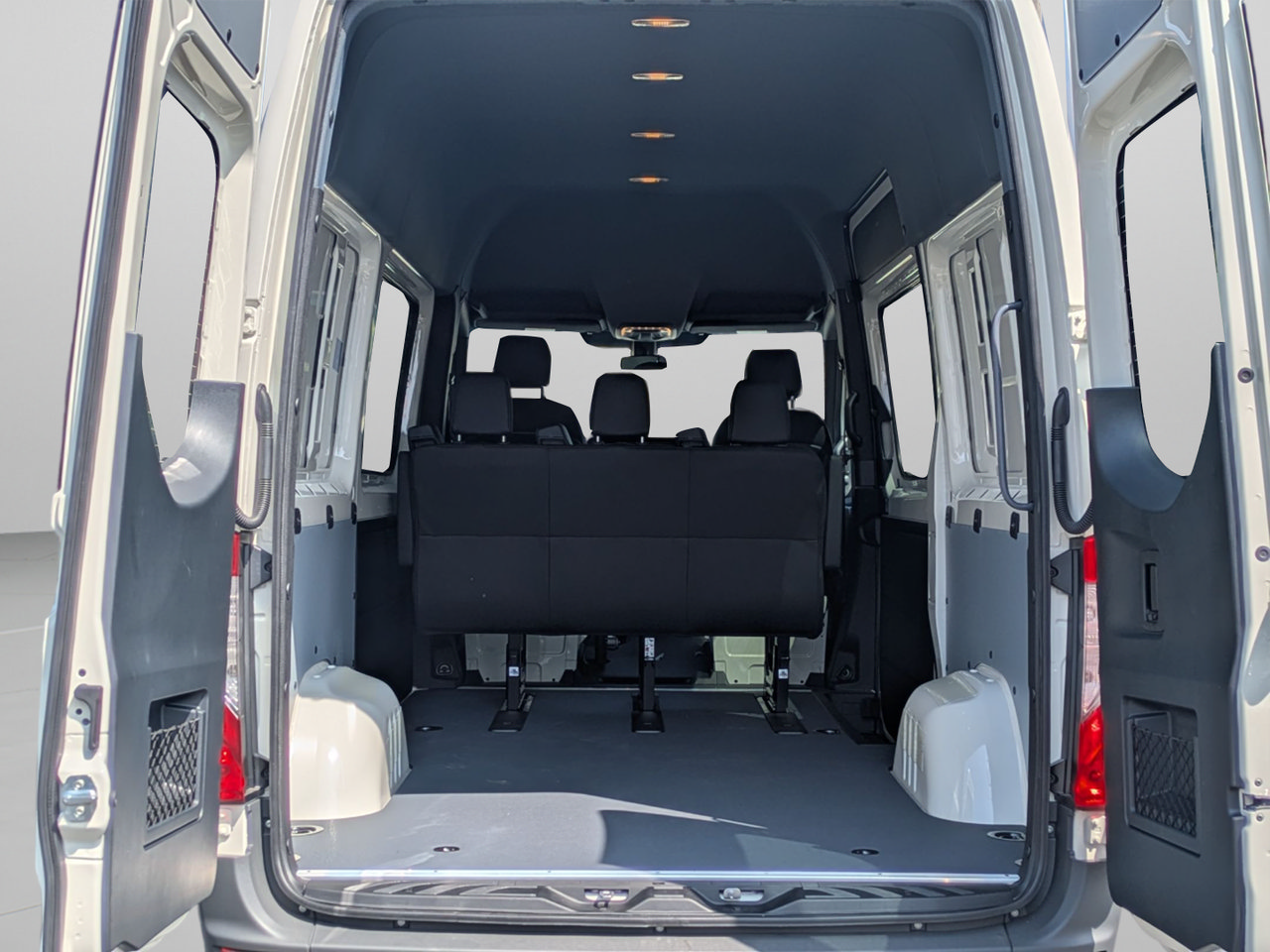 New 2025 Mercedes-Benz Sprinter 2500 image 8