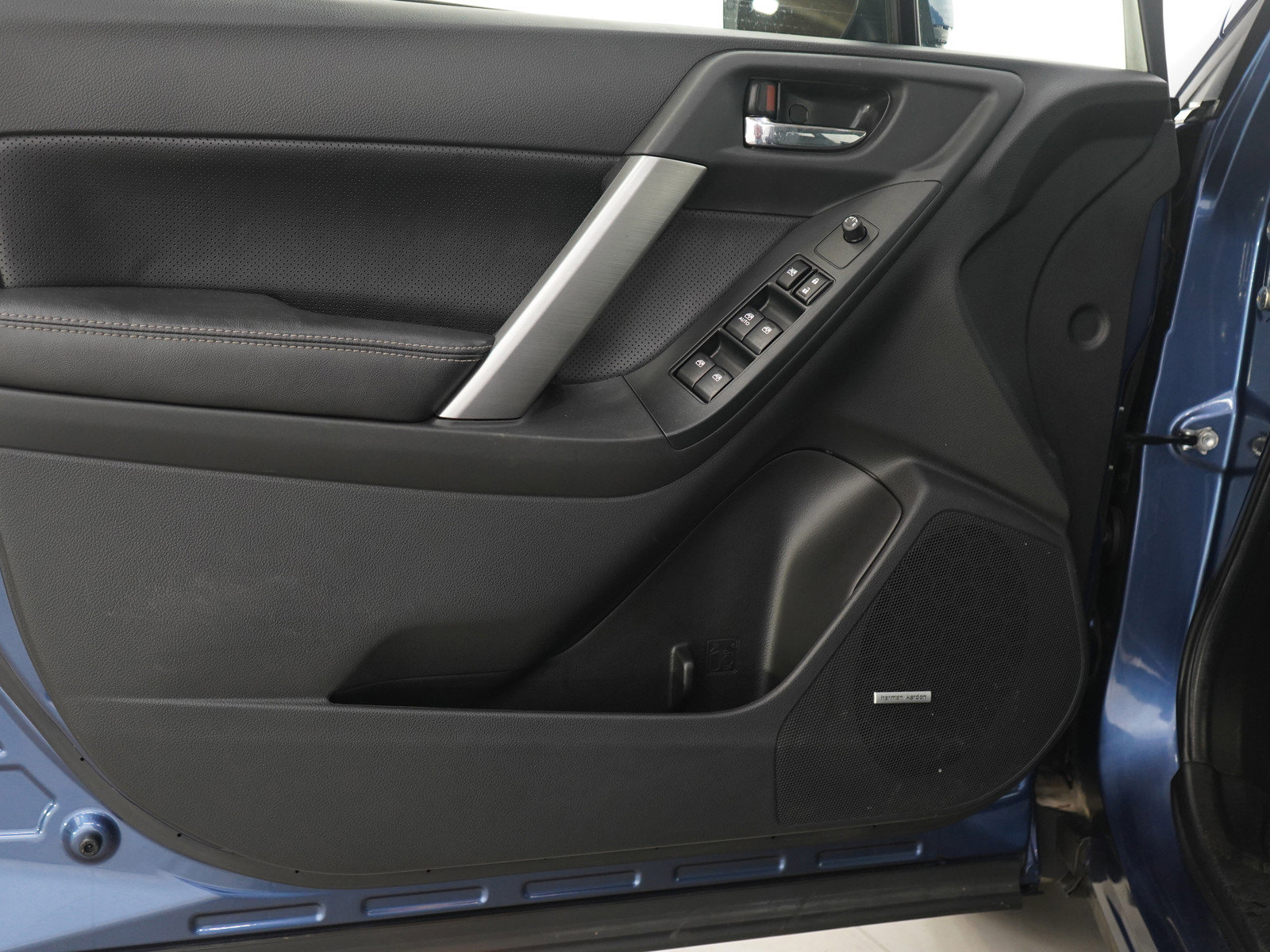 Used 2014 Subaru Forester 2.0XT Touring w/ Popular Package #2 image 19