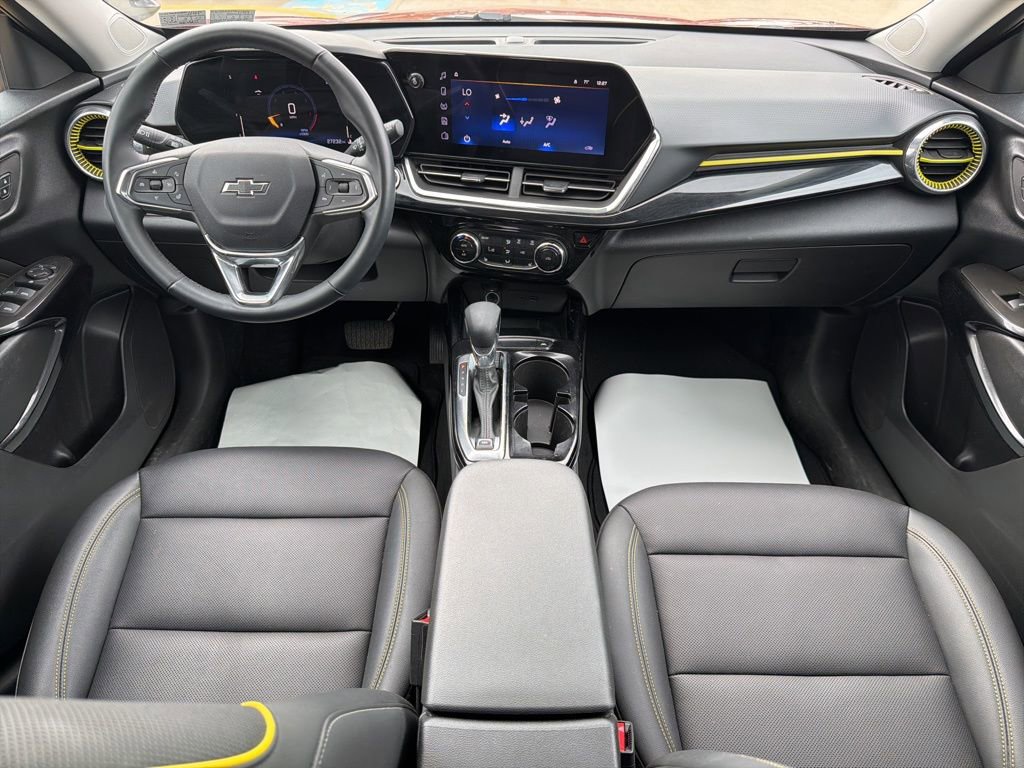 Used 2024 Chevrolet Trax ACTIV w/ Sunroof Package image 23