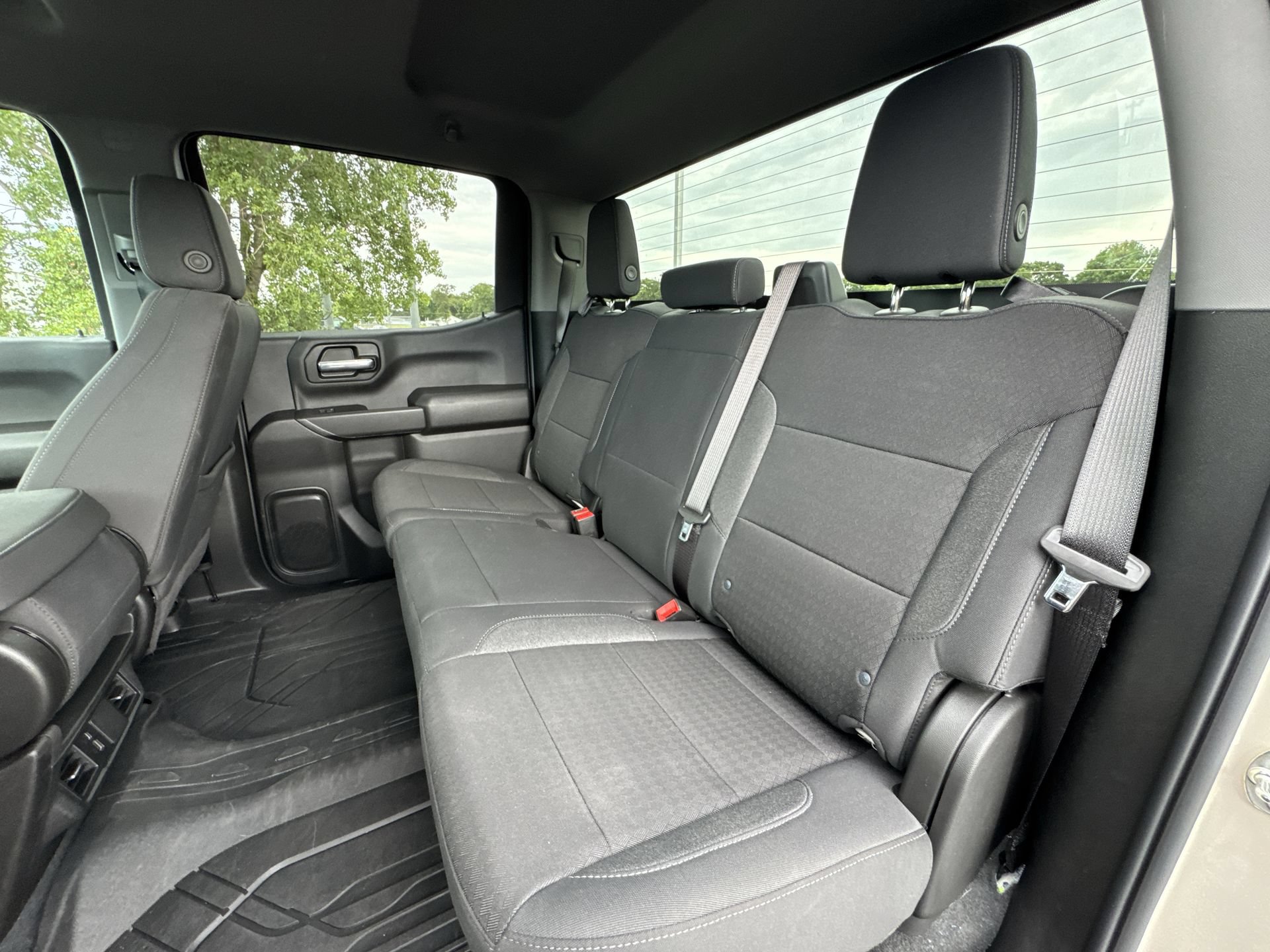Certified 2026 Chevrolet Silverado 1500 Custom w/ Turbomax Blackout Package AWD/4WD image 22