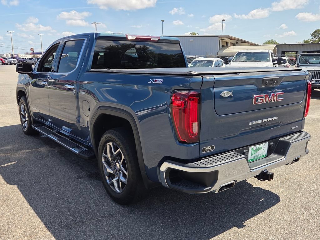 Used 2024 GMC Sierra 1500 SLT w/ SLT Premium Package AWD/4WD image 9