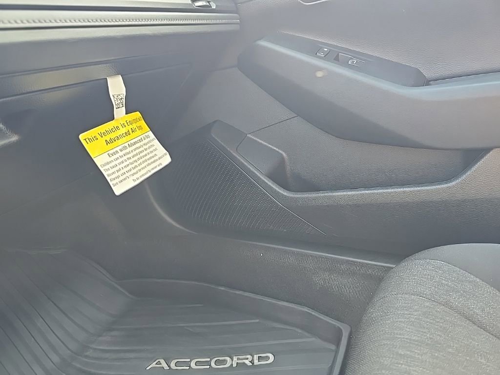Used 2025 Honda Accord LX image 22