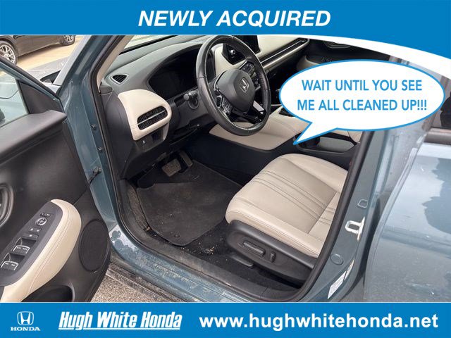 Used 2023 Honda HR-V EX-L image 4