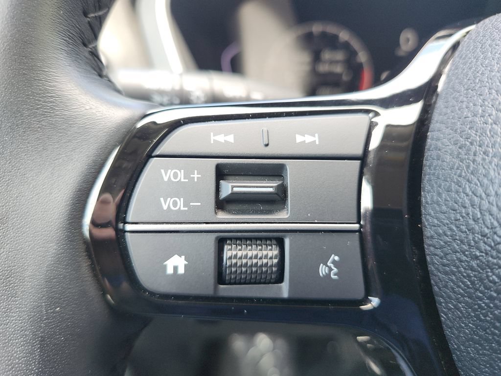 Certified 2025 Honda Pilot EX-L image 28