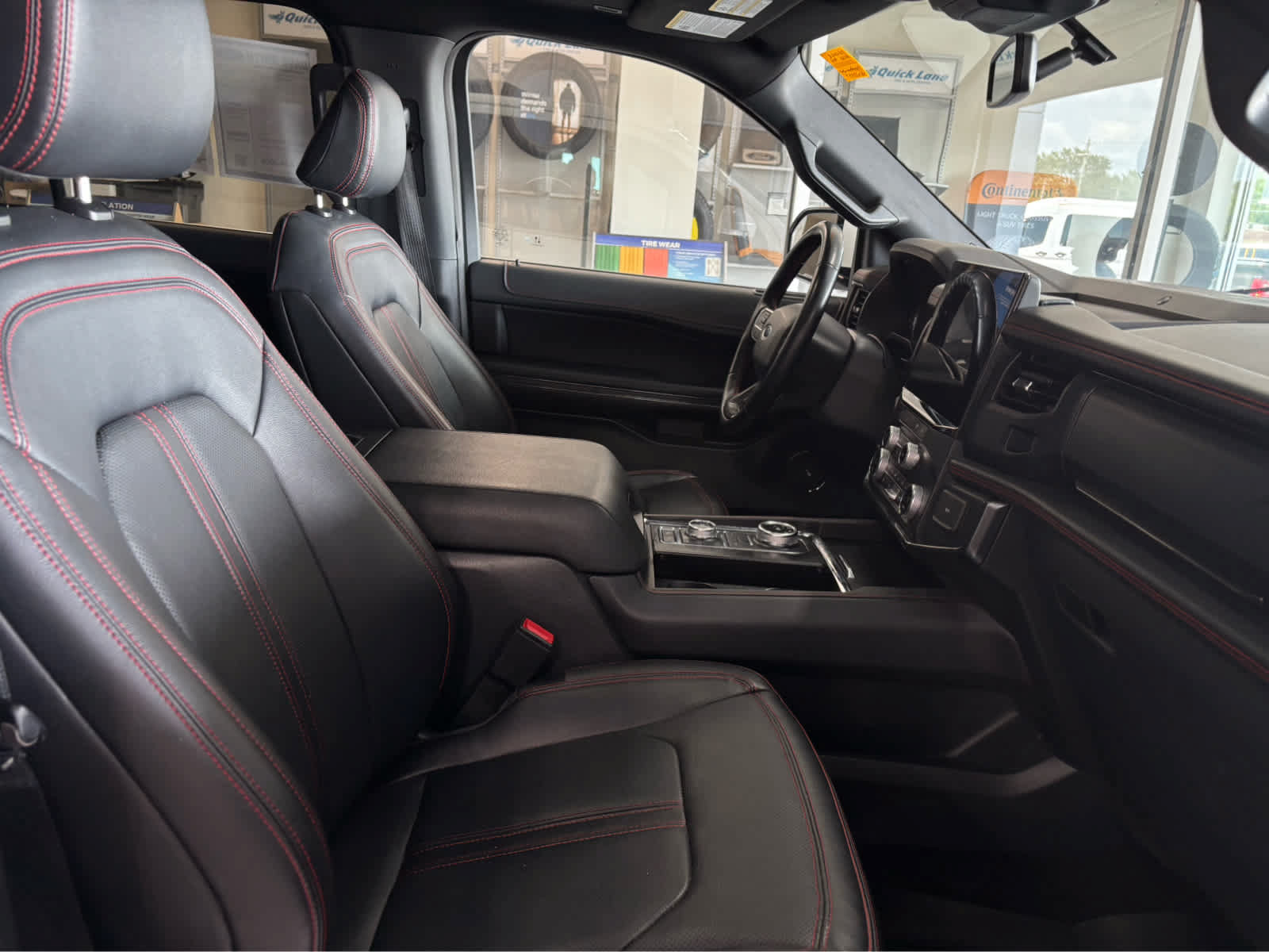 Certified 2022 Ford Expedition Max Limited AWD/4WD image 38