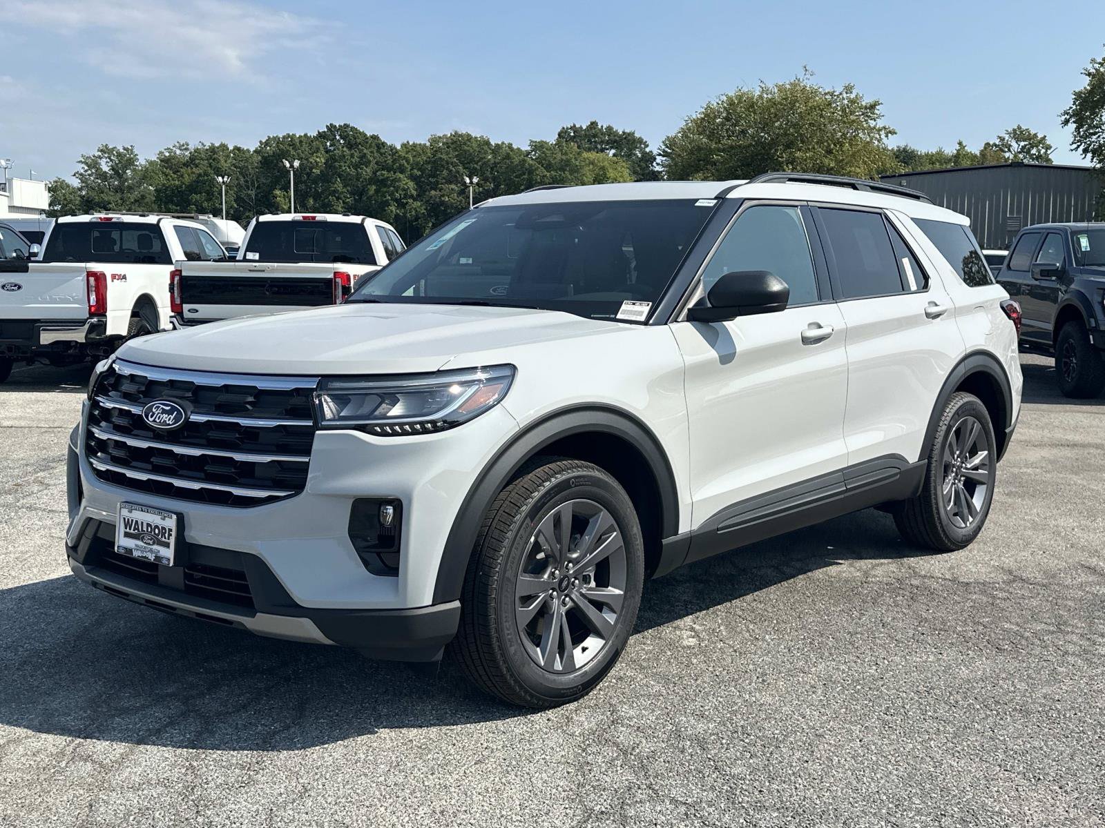 New 2027 Ford Explorer Active w/ Active Comfort Package AWD/4WD image 5