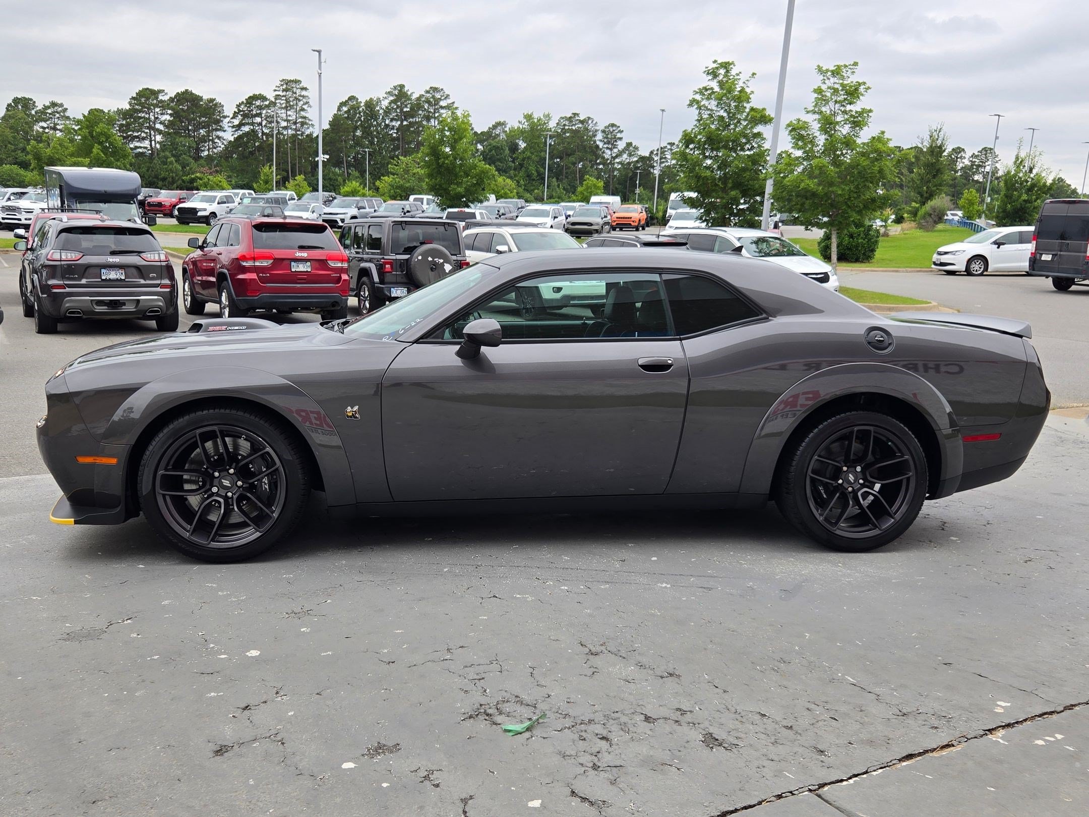 Used 2022 Dodge Challenger R/T Scat Pack RWD image 4