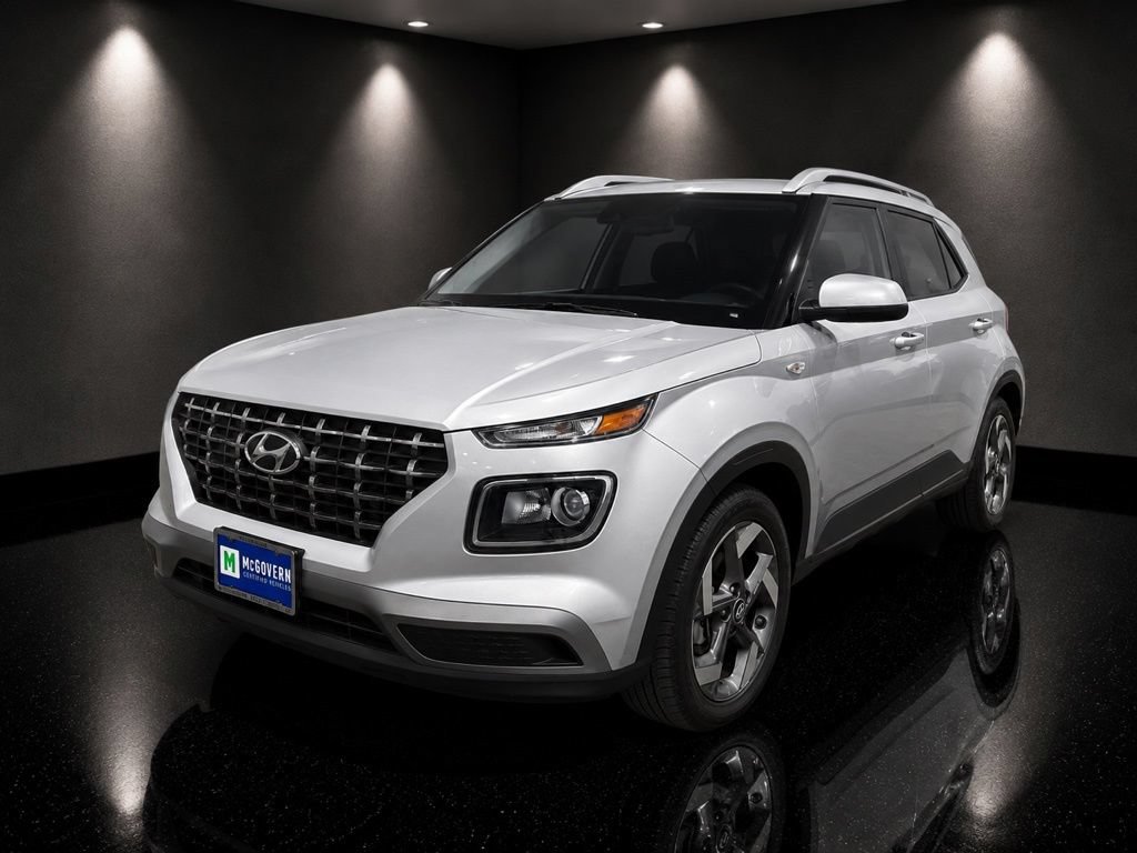 Used 2025 Hyundai Venue SEL
