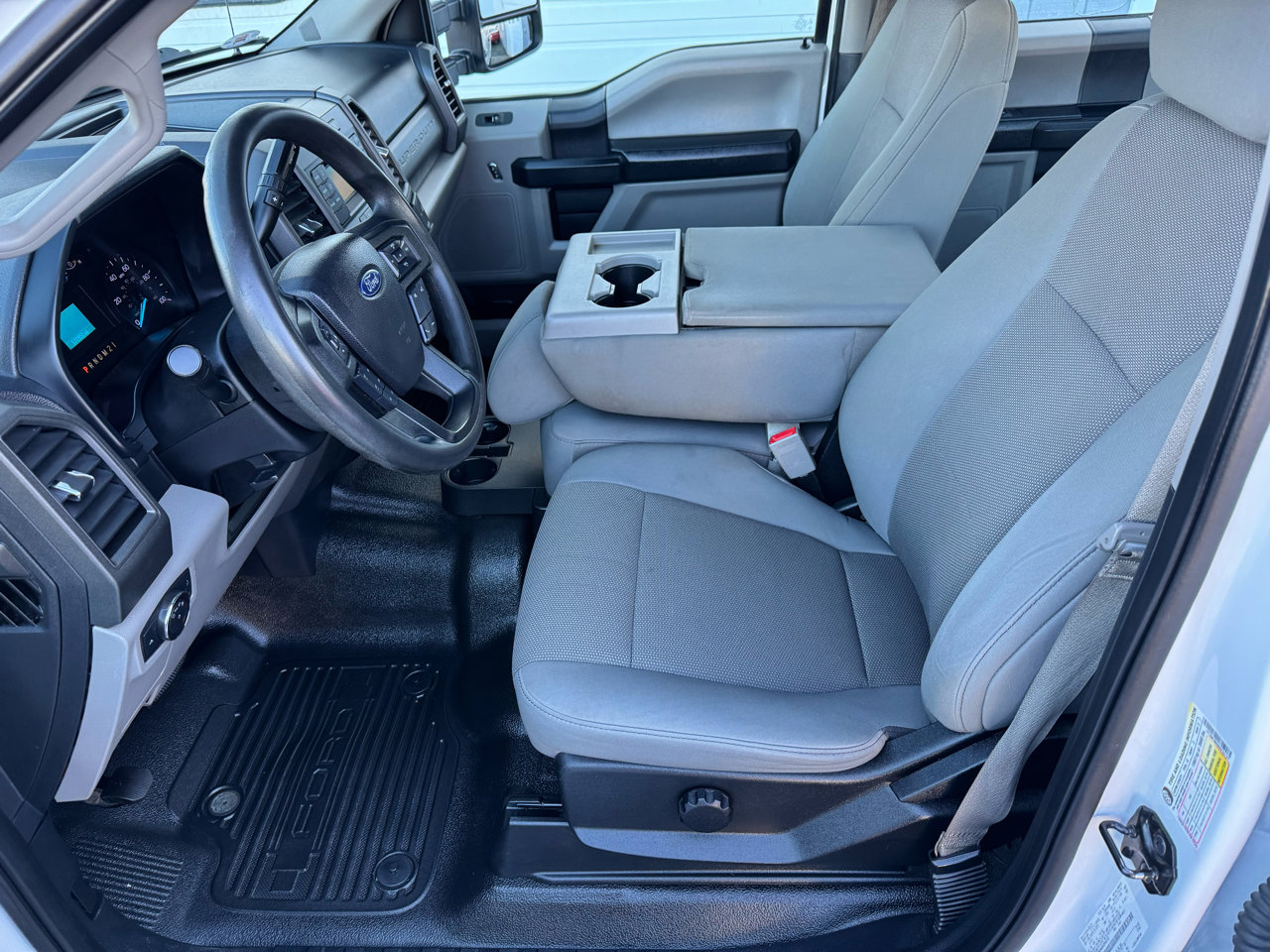 Used 2019 Ford F350 XL w/ Power Equipment Group image 8