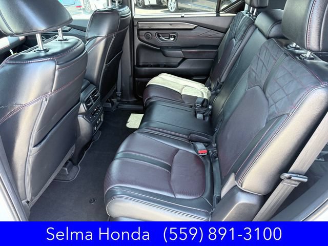 New 2026 Honda Pilot Black Edition image 6