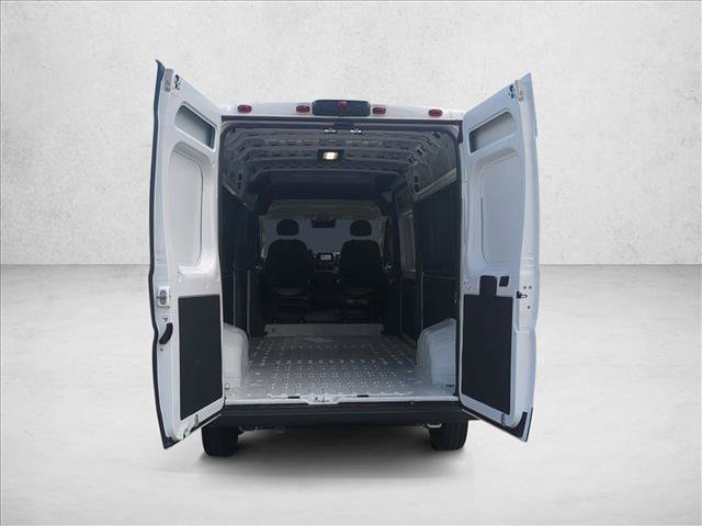Used 2026 RAM ProMaster 2500 w/ Convenience Group FWD image 6