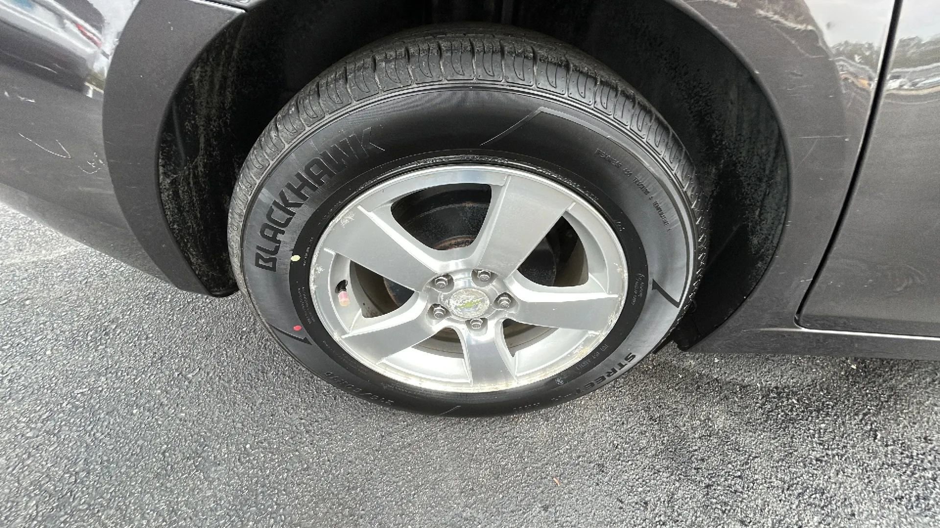 Used 2016 Chevrolet Cruze LT image 38