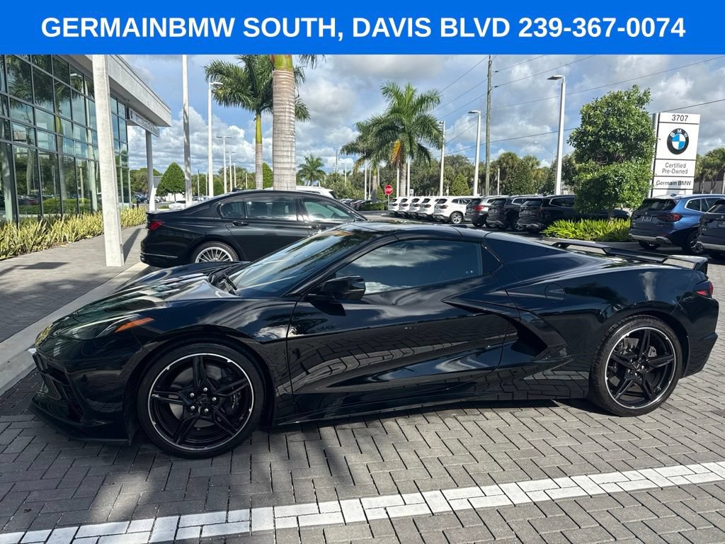 Used 2023 Chevrolet Corvette Stingray Convertible w/ Z51 Performance Package RWD image 3