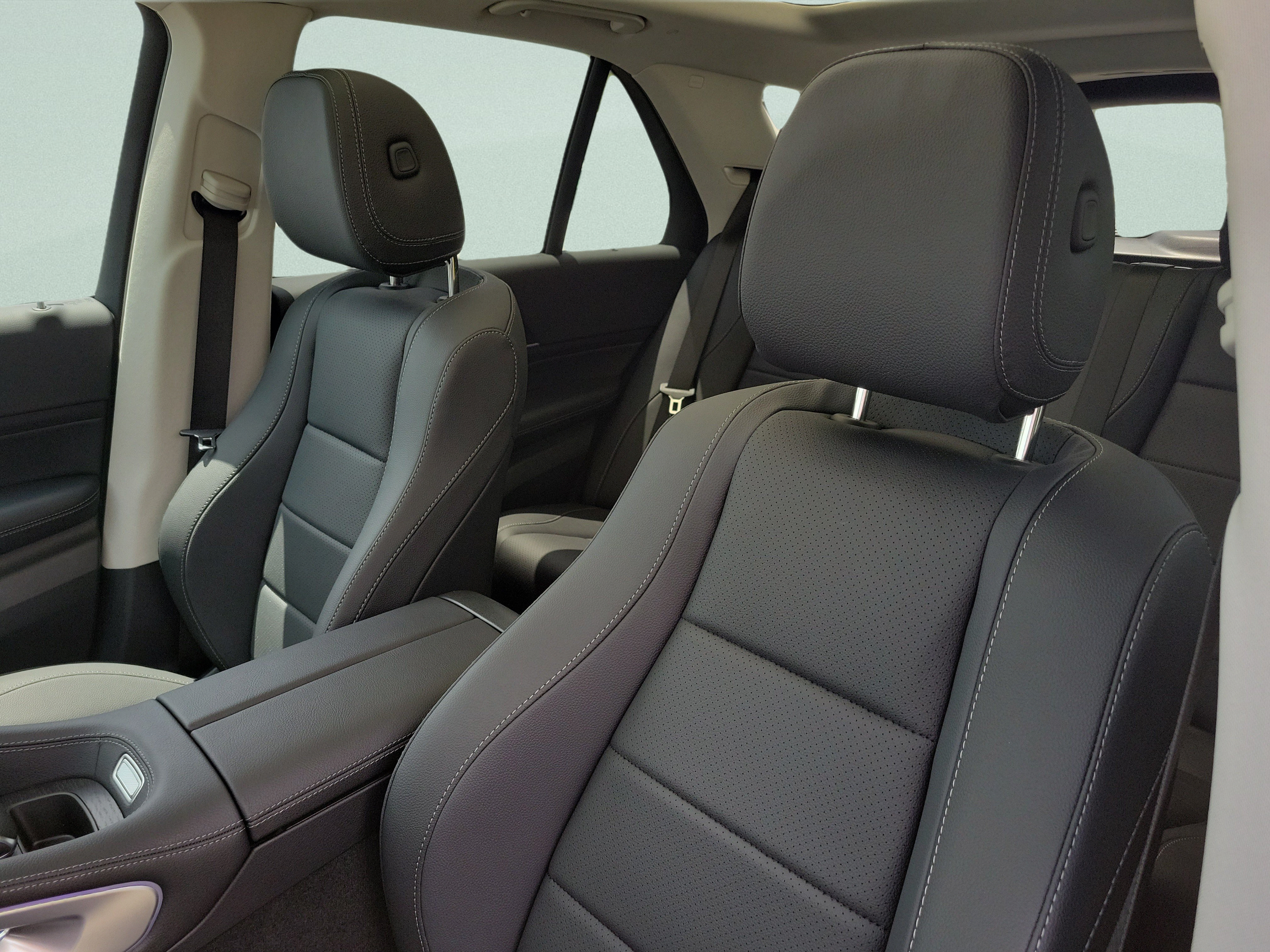 New 2026 Mercedes-Benz GLE 450e 4MATIC image 18