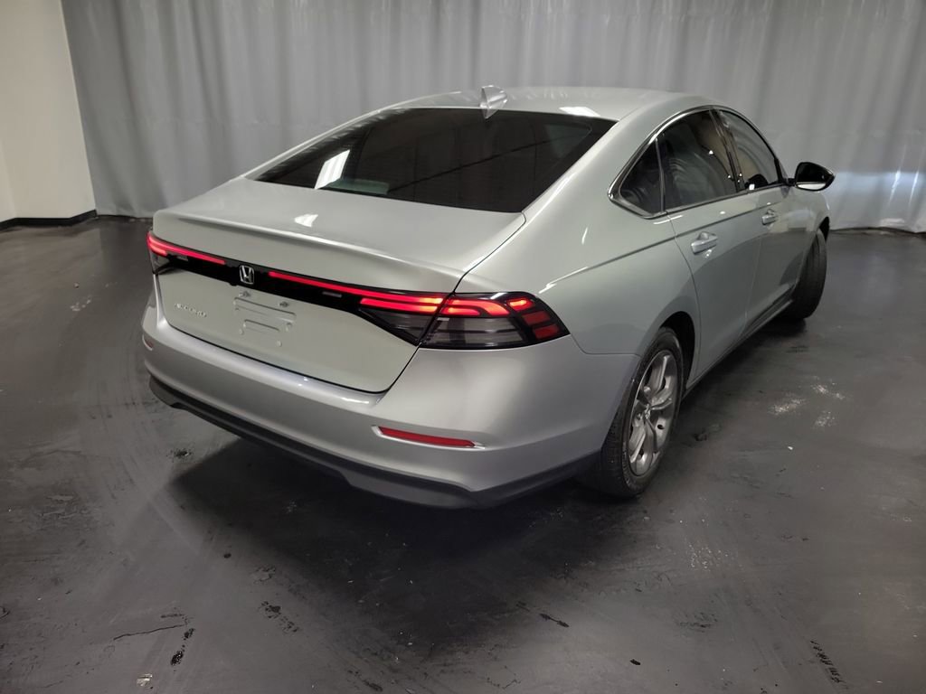 Used 2024 Honda Accord EX image 8