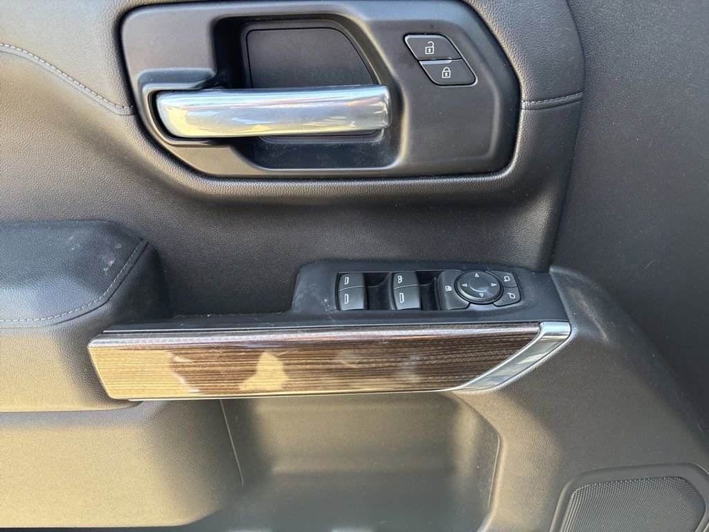 Used 2020 Chevrolet Silverado 1500 LT Trail Boss w/ Convenience Package image 11