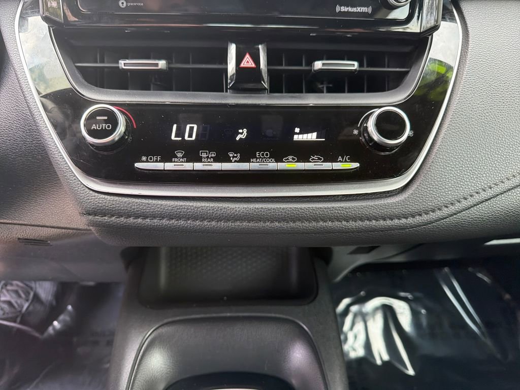 Used 2022 Toyota Corolla SE image 27
