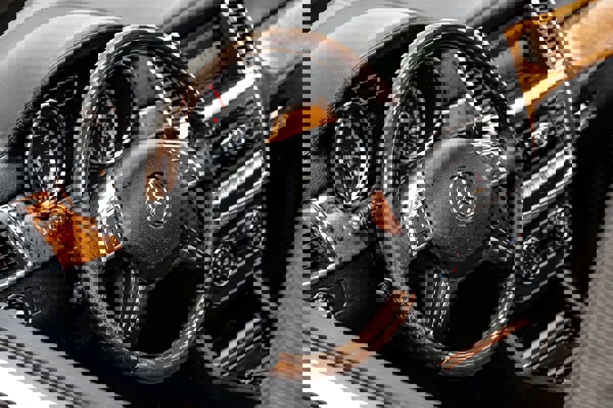 Used 2014 Mercedes-Benz GL 450 4MATIC image 14