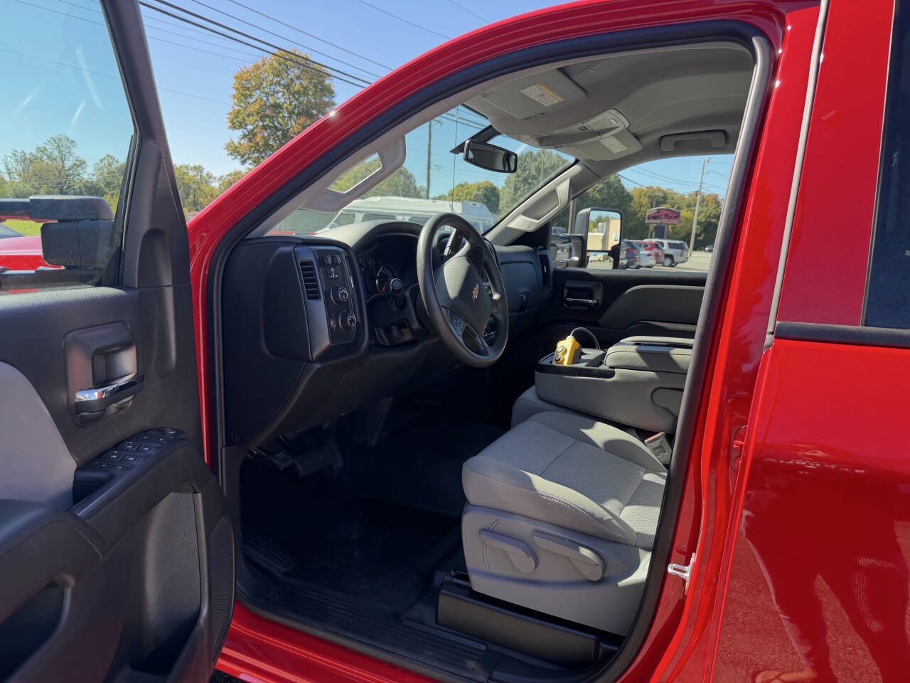 Used 2017 Chevrolet Silverado 3500 W/T w/ WT Convenience Package AWD/4WD image 9