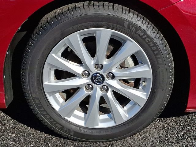 Used 2018 Toyota Camry LE w/ Convenience Package FWD image 8