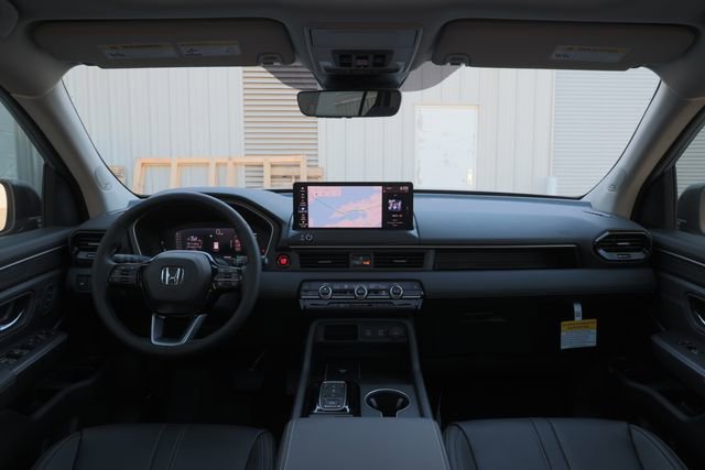 New 2026 Honda Pilot Touring image 11