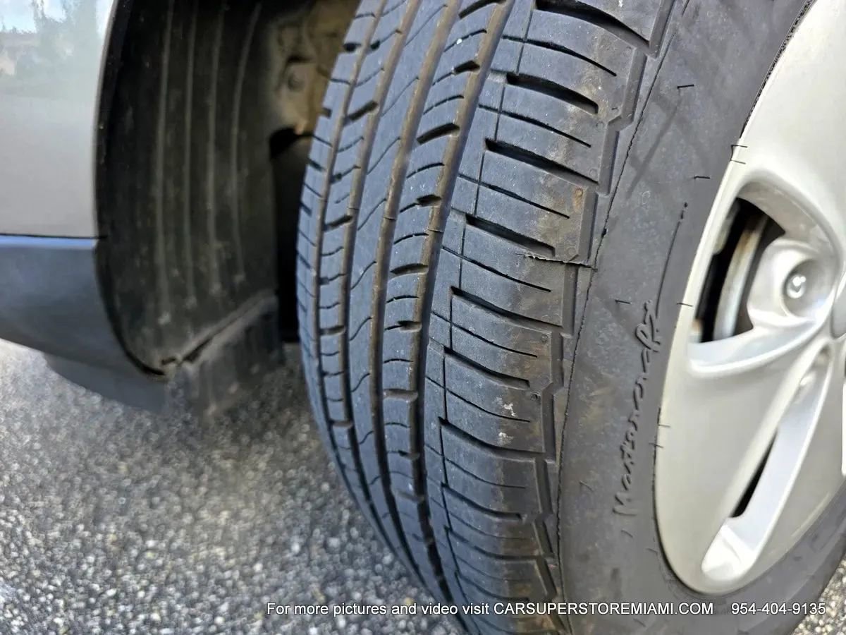 Used 2015 Kia Soul EV FWD image 12