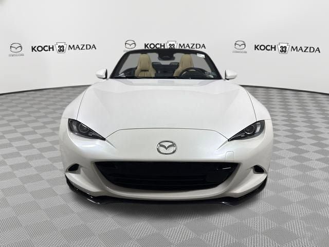 New 2026 MAZDA MX-5 Miata Grand Touring w/ Appearance Package RWD image 2