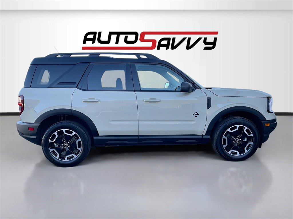 Used 2024 Ford Bronco Sport Outer Banks image 8