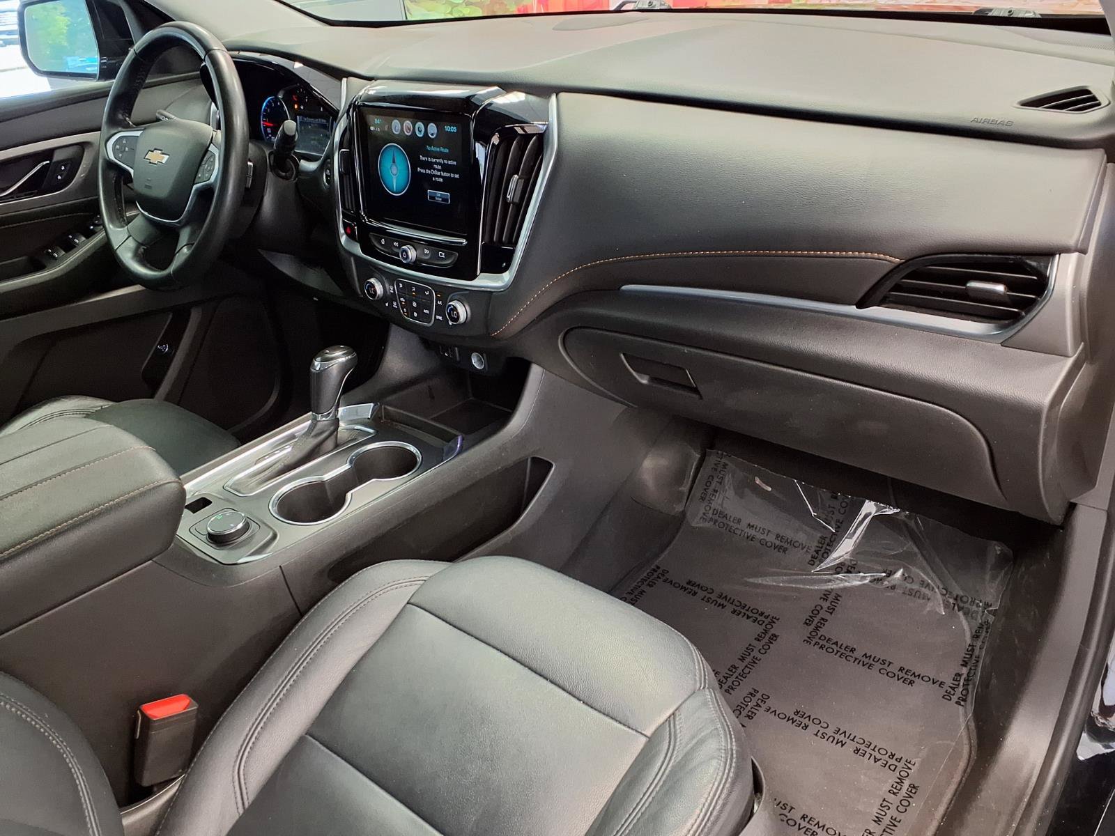 Used 2019 Chevrolet Traverse LT FWD image 9