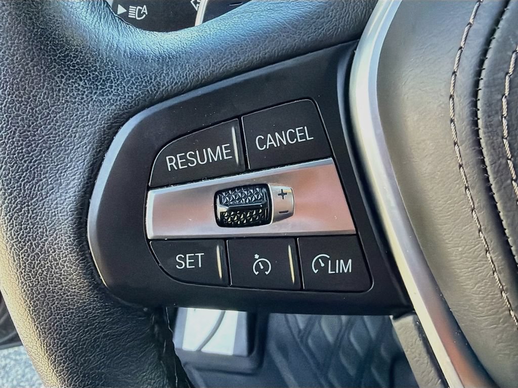 Used 2023 BMW X5 xDrive40i w/ Premium Package AWD/4WD image 36